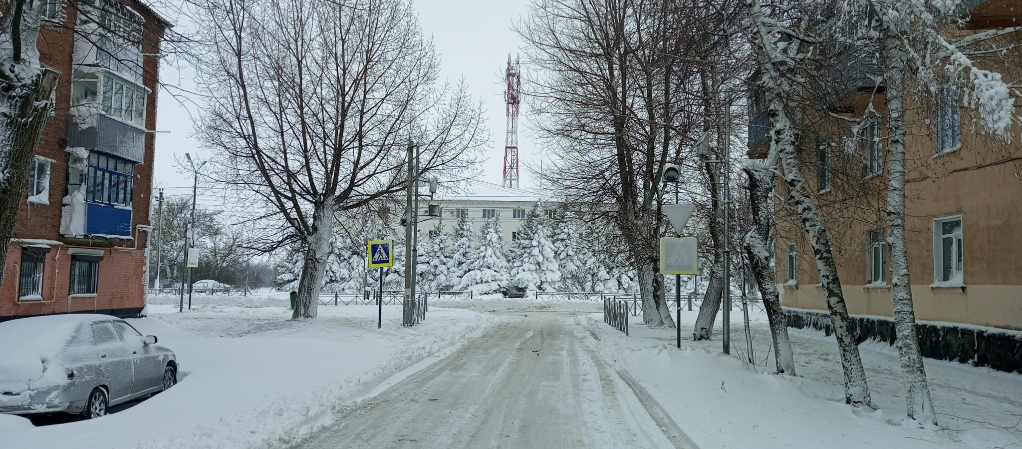 Такого снегопада давно не помнят